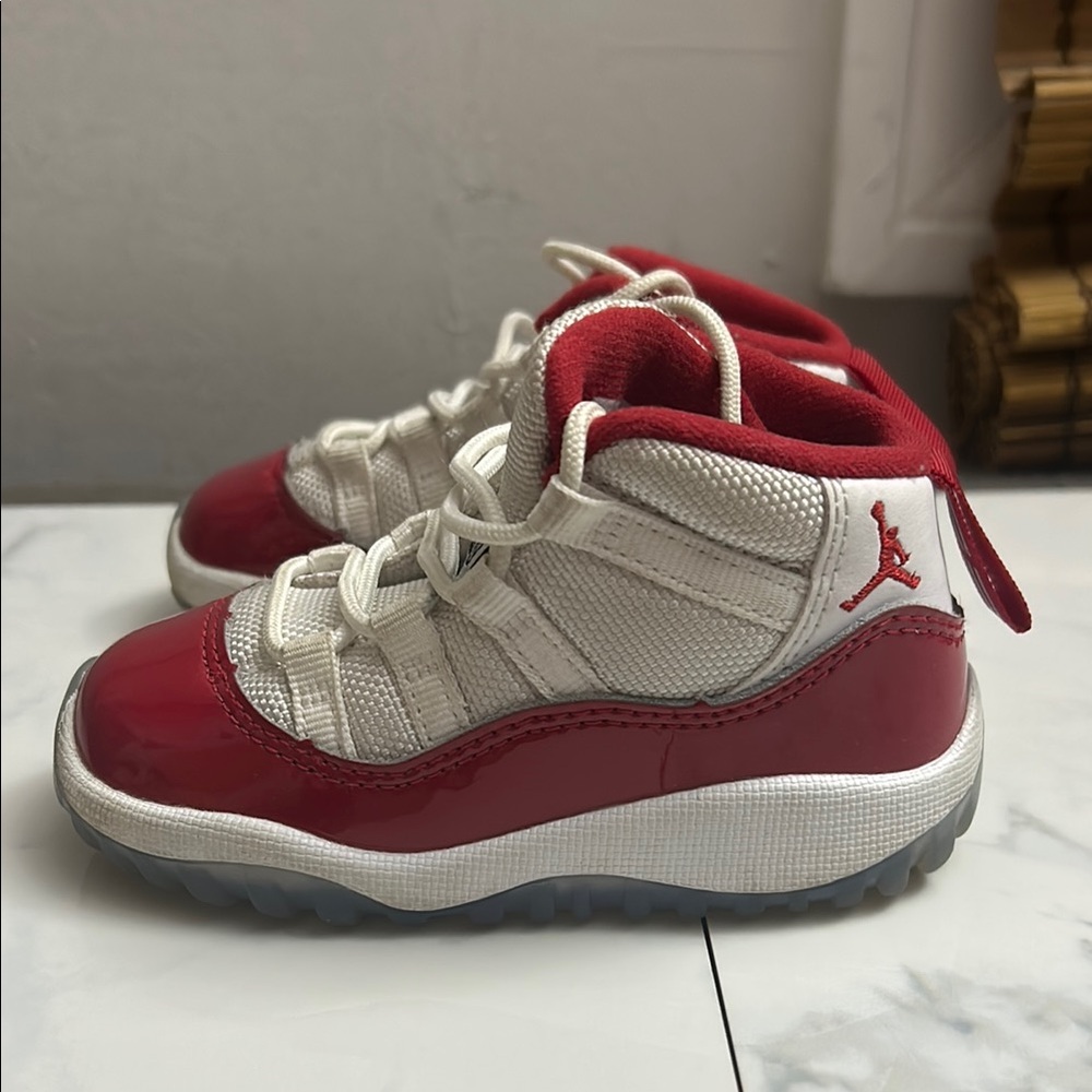 Nike Air Jordan Retro 11 TD Cherry Red White 6c